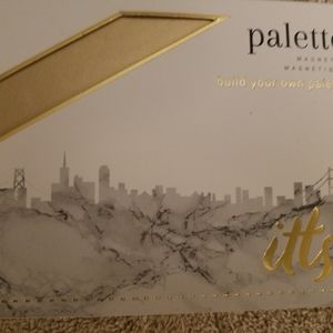 NIB Ittse Build your own palette with 4 eyeshadows